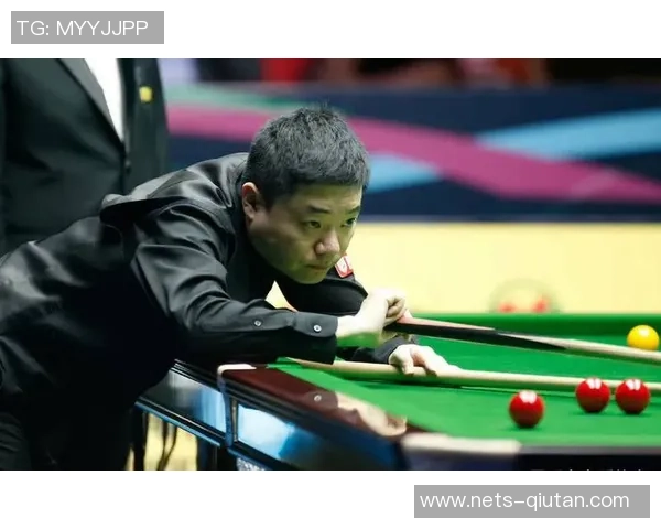 丁俊晖与墨菲对决精彩瞬间回顾下跪视频引发热议